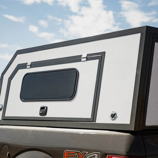 The universal hydrant on a camper cover.