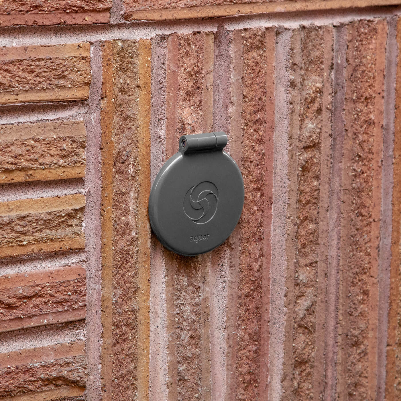 House Hydrant V1+ Slate Gray Polymer